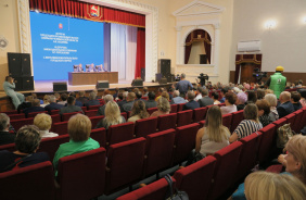 Председатель Законодательного Собрания области Александр Лазарев встретился с жителями Южноуральска