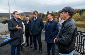 Председатель Законодательного Собрания Александр Лазарев встретился с избирателями в Аше