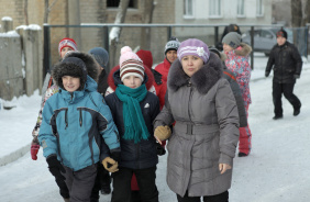 В поселке Федоровка состоялось торжественное открытие нового хоккейного корта