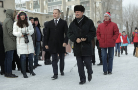 В поселке Федоровка состоялось торжественное открытие нового хоккейного корта