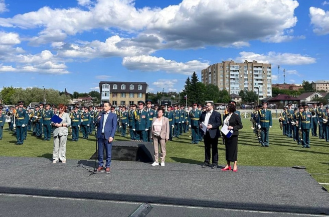 Заместитель председателя Законодательного Собрания Павел Киселёв поздравил кыштымцев с Днём города